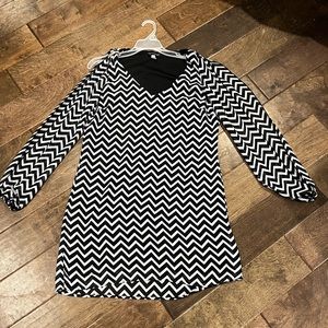 Mid Banks Chevron, long sleeve